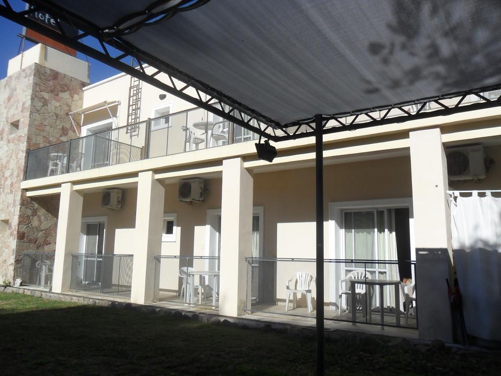 Luna Serrana Hotel Capilla del Monte Dış mekan fotoğraf