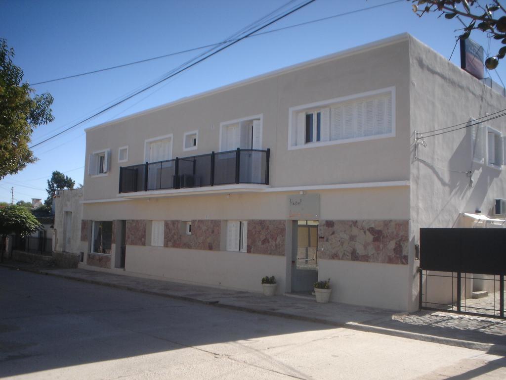 Luna Serrana Hotel Capilla del Monte Dış mekan fotoğraf